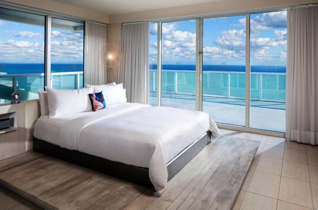 Discover top luxury 4 and 5-star hotels and waterfront resorts near the Broward County Convention Center