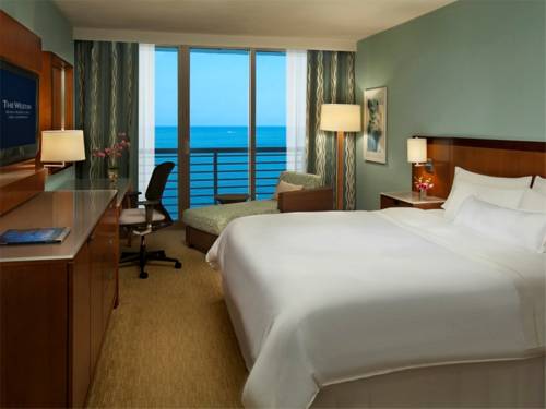 westin-beach-resort-fort-lauderdale-beach-oceanfront-bed-room